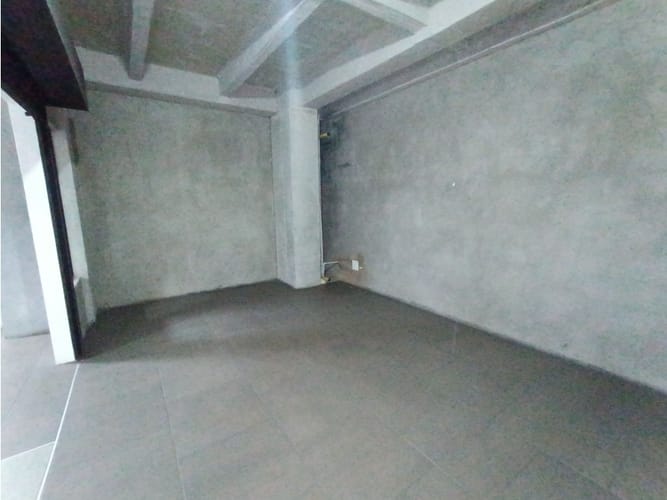 Local en arriendo en San Isidro, Medellín, 30 m² · foto 6 de 8