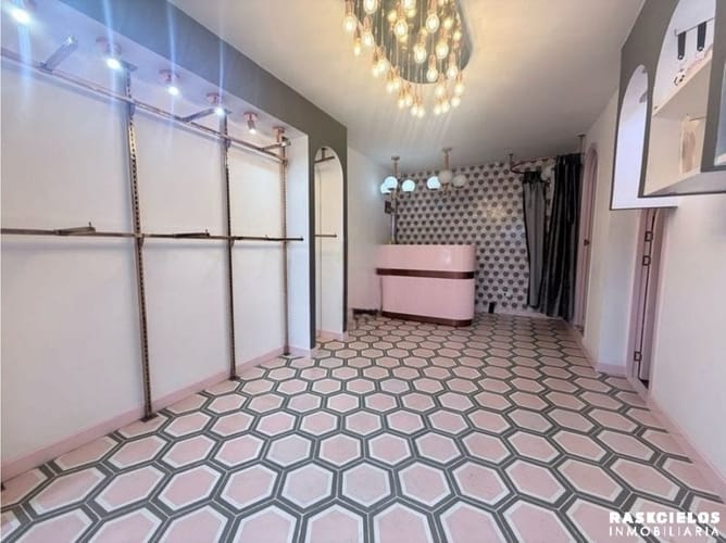Local en arriendo en Laureles, Medellín, 35 m² · foto 7 de 12