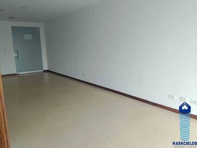 Oficina en arriendo en Las Acacias, Medellín, 32 m² · foto 4 de 21