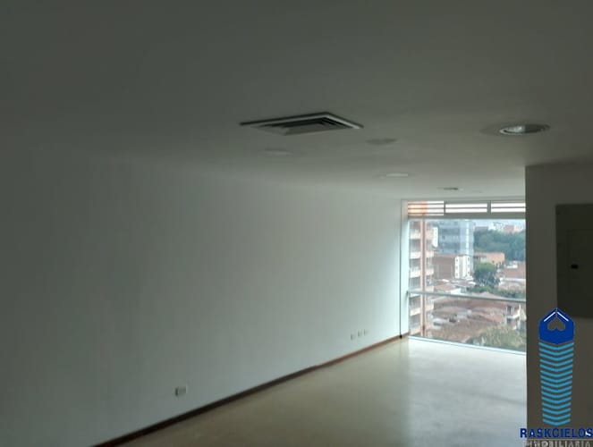 Oficina en arriendo en Las Acacias, Medellín, 32 m² · foto 7 de 21