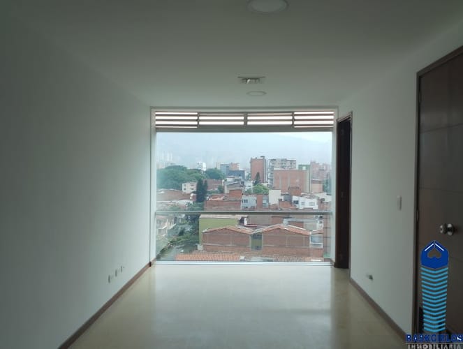 Oficina en arriendo en Las Acacias, Medellín, 32 m² · foto 20 de 21