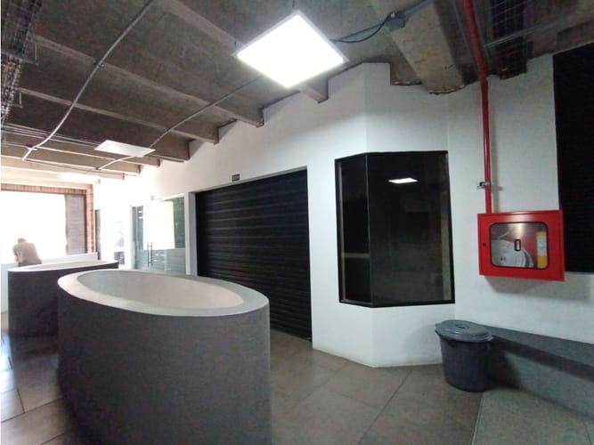 Local en arriendo en San Isidro, Medellín, 20 m² · foto 6 de 7