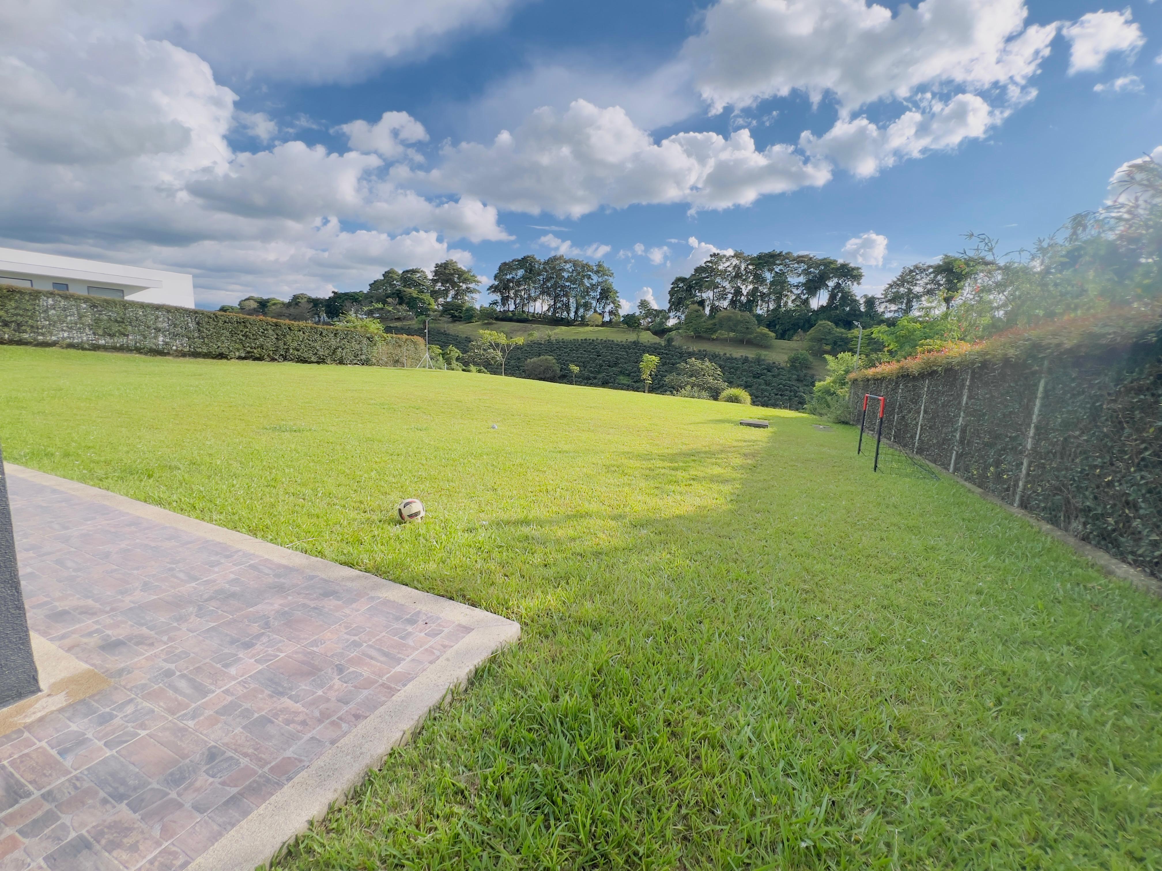 Casa en venta en Condina, Pereira · foto 4 de 12