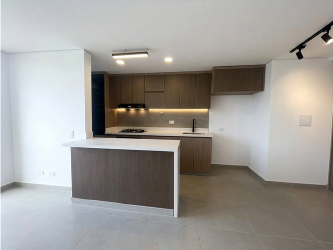 Apartamento de 2 alcobas en venta en Ditaires, Itagüí, 65 m² · foto 4 de 17