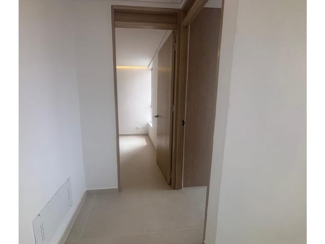 Apartamento de 2 alcobas en venta en Ditaires, Itagüí, 65 m² · foto 8 de 17