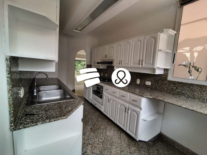 Casa en venta en Zona Centro, Envigado · foto 11 de 23