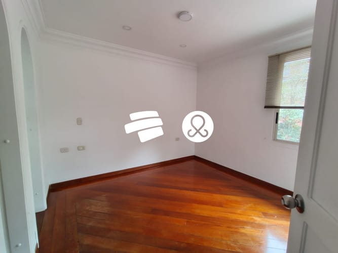 Casa en venta en Zona Centro, Envigado · foto 13 de 23