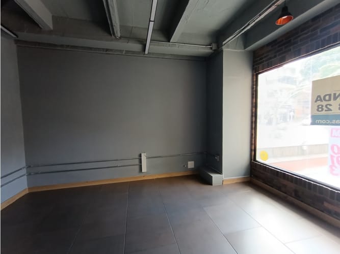 Local en arriendo en San Isidro, Medellín, 20 m² · foto 3 de 5
