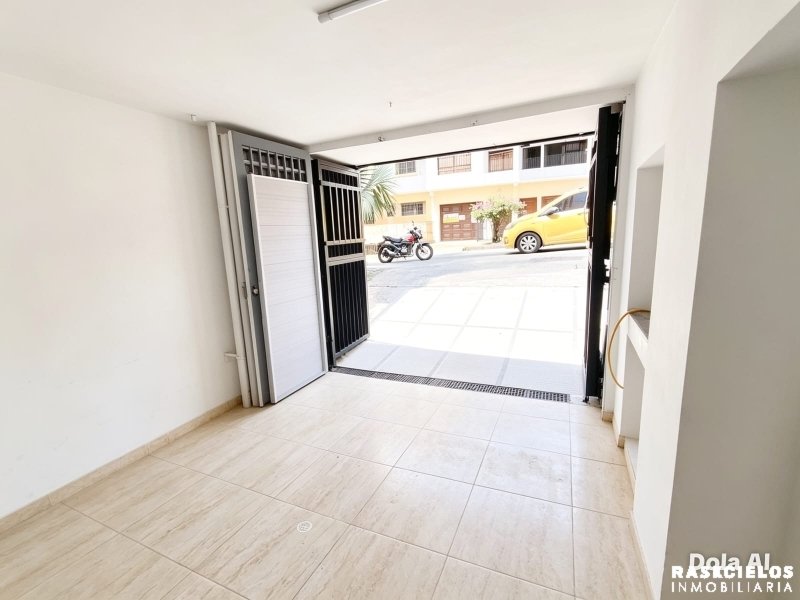 Apartamento en venta en Simon Bolivar, Medellín · foto 2 de 16