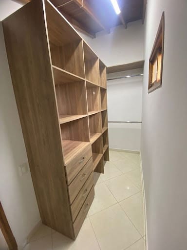 Apartamento de 3 alcobas en arriendo en Las Antillas, Envigado, 300 m² · foto 8 de 17