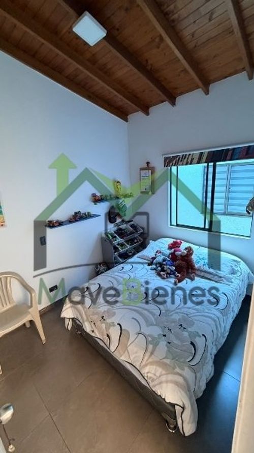 Casa de 3 alcobas en venta en Prados De Sabaneta, Sabaneta, 136 m² · foto 11 de 17