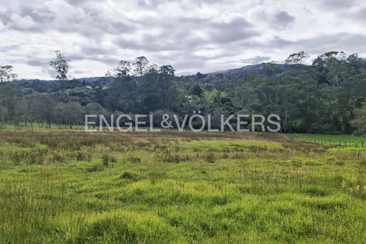 Lote en venta en La Plazuela, La Calera · foto 2 de 3
