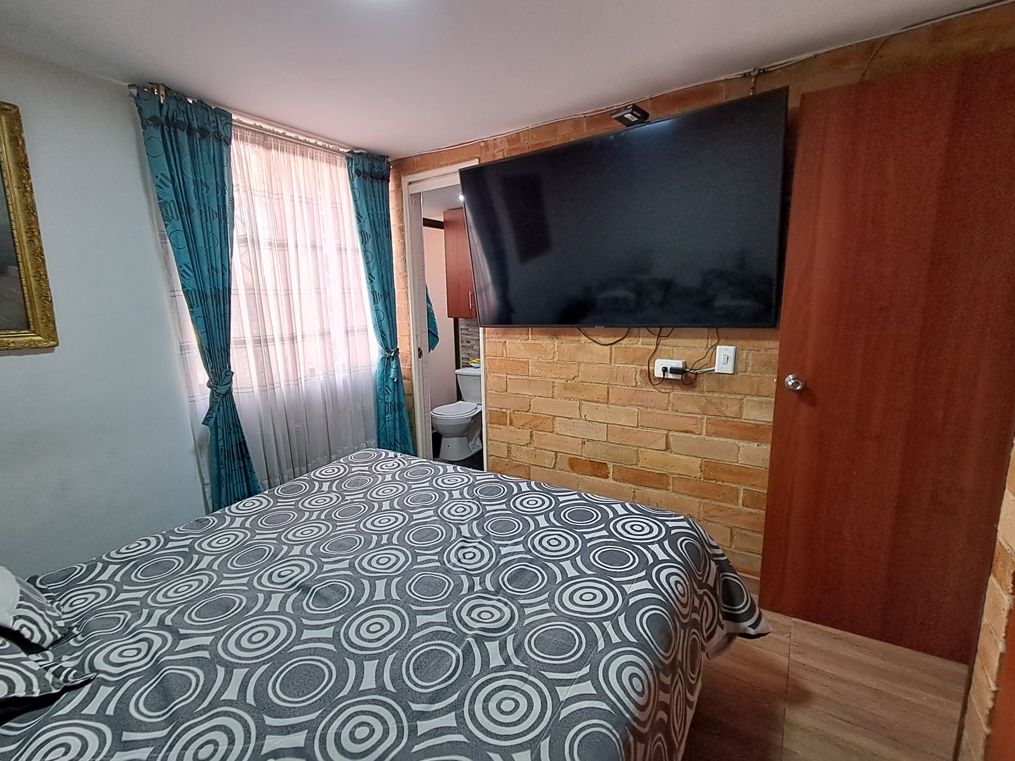 Apartamento en venta en San Jose De Usaquen, Bogotá · foto 2 de 24