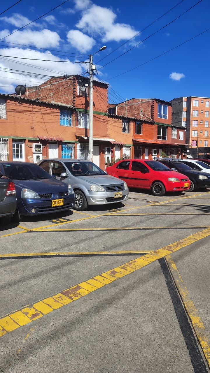 Casa en venta en El Ensueño, Bogotá · foto 14 de 20