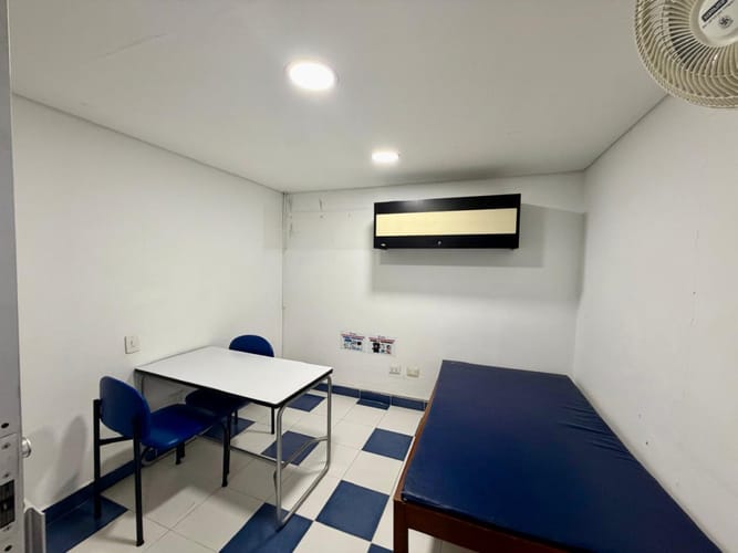 Local en venta en Cuarto De Legua - Guadalupe, Cali, 376 m² · foto 6 de 11