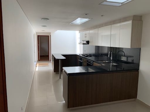 Casa de 4 alcobas en venta en Santa Barbara Alta, Bogotá, 608 m² · foto 6 de 24