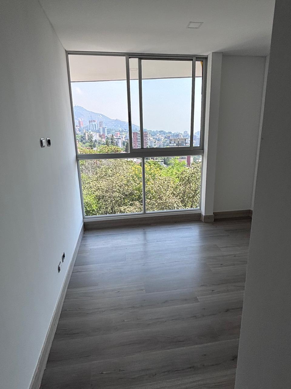 Apartamento en venta en Santa Isabel, Cali · foto 2 de 9