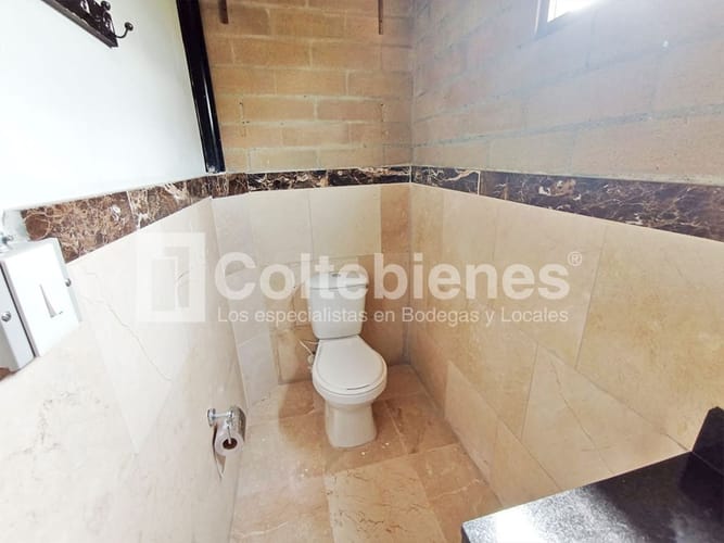 Bodega en arriendo en Trinidad, Medellín, 100 m² · foto 12 de 15