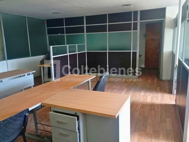 Bodega en arriendo en Zona Industrial No. 3, Itagüí, 210 m² · foto 6 de 14
