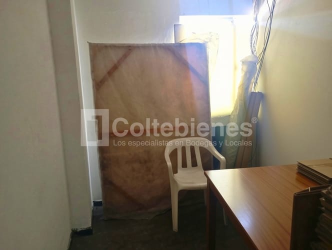 Bodega en arriendo en Zona Industrial No. 3, Itagüí, 210 m² · foto 10 de 14