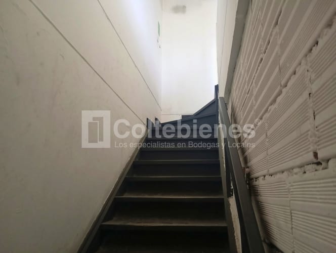 Bodega en arriendo en Zona Industrial No. 3, Itagüí, 210 m² · foto 14 de 14