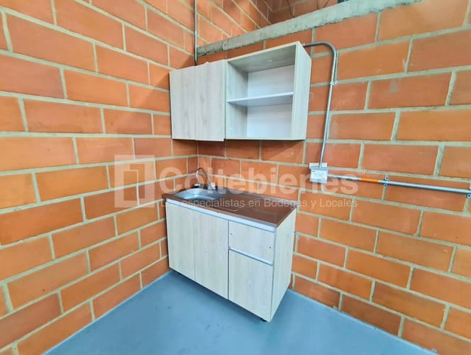 Bodega en arriendo en Campo Amor, Medellín, 190 m² · foto 15 de 15