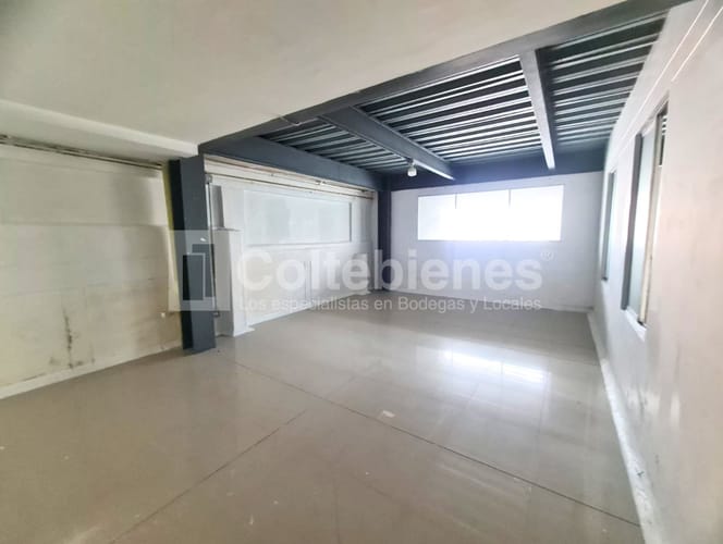 Bodega en arriendo en Simon Bolivar, Itagüí, 2026 m² · foto 6 de 13