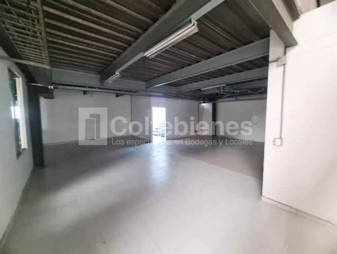 Bodega en arriendo en Simon Bolivar, Itagüí, 2026 m² · foto 8 de 13