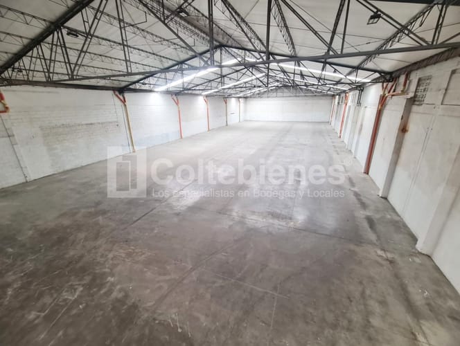 Bodega en venta en Simon Bolivar, Itagüí, 2026 m² · foto 5 de 13