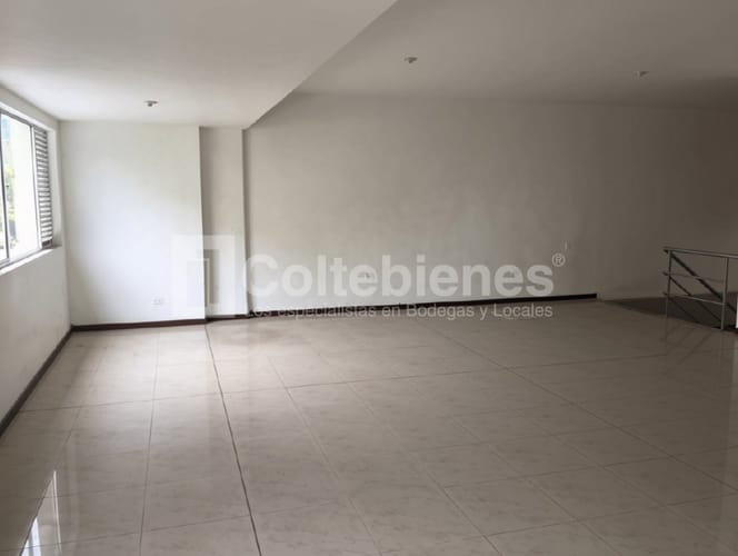 Bodega en arriendo en Sajonia, Rionegro, 400 m² · foto 10 de 12