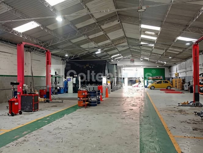Bodega en arriendo en San Diego, Medellín, 800 m² · foto 5 de 11