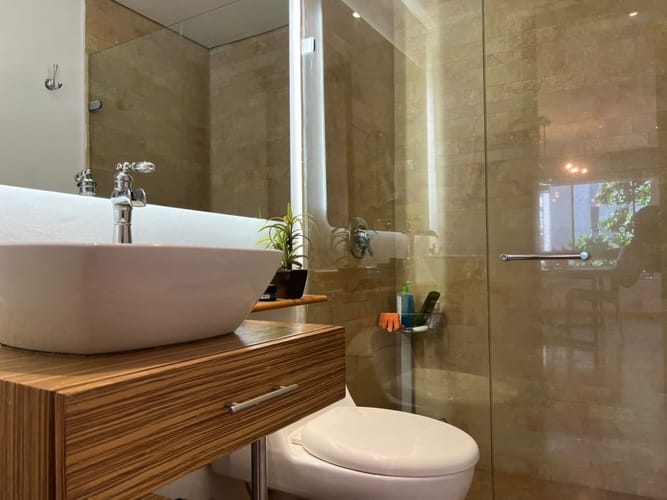 Apartamento de 3 alcobas en venta en El Poblado, Medellín, 137 m² · foto 16 de 17