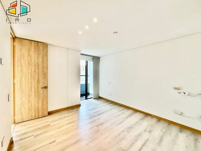 Apartamento de 2 alcobas en venta en Asomadera No.2, Medellín, 84 m² · foto 17 de 24