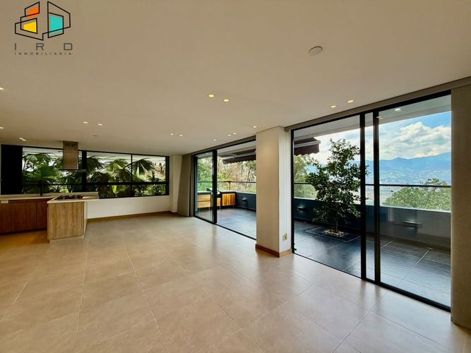 Apartamento de 2 alcobas en venta en Asomadera No.2, Medellín, 84 m² · foto 5 de 24