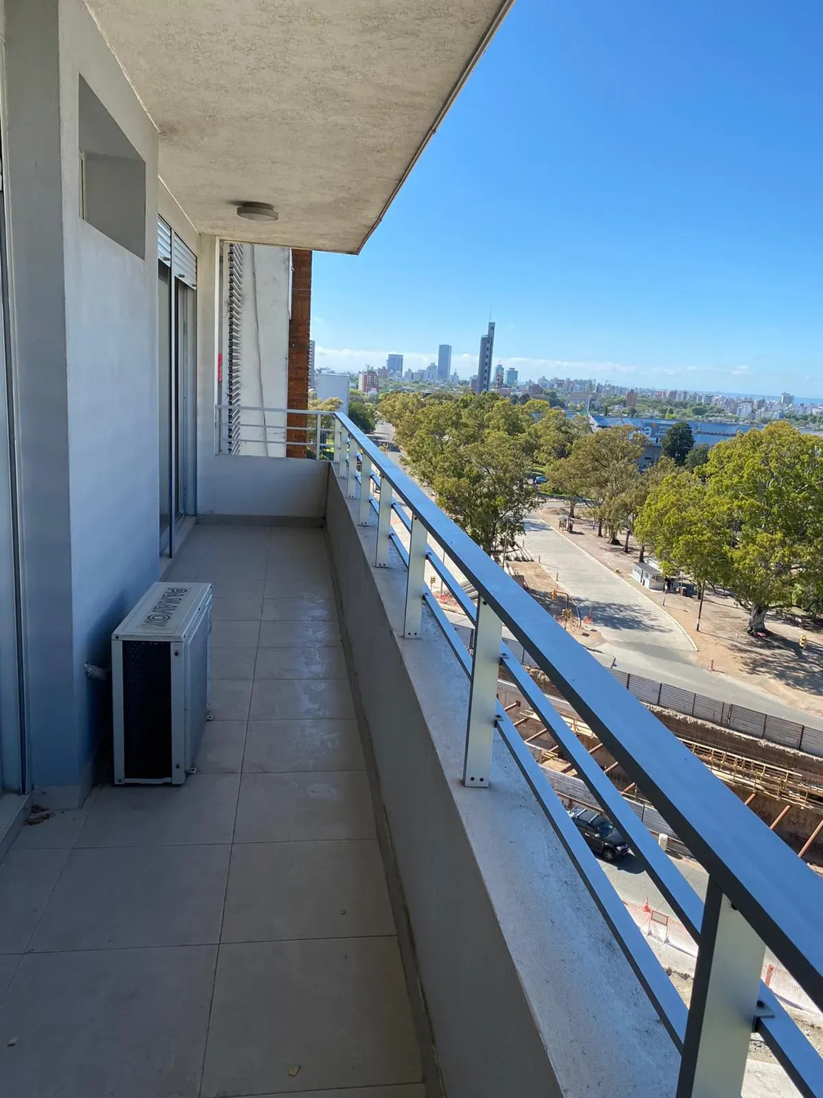 Apartamento de 3 dormitorios con garage y amplio balcón en Parque Batlle · Foto 11