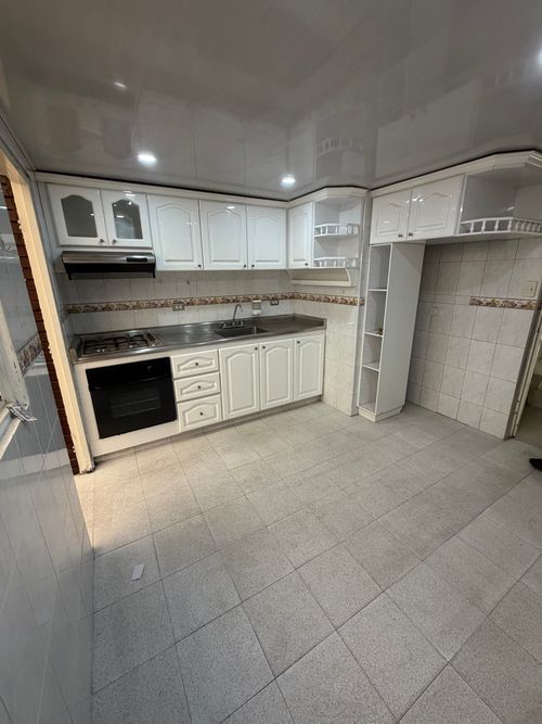 Casa de 3 alcobas en venta en Los Pinos De Marsella, Bogotá, 114 m² · foto 3 de 20