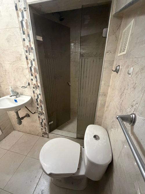 Casa de 3 alcobas en venta en Los Pinos De Marsella, Bogotá, 114 m² · foto 11 de 20