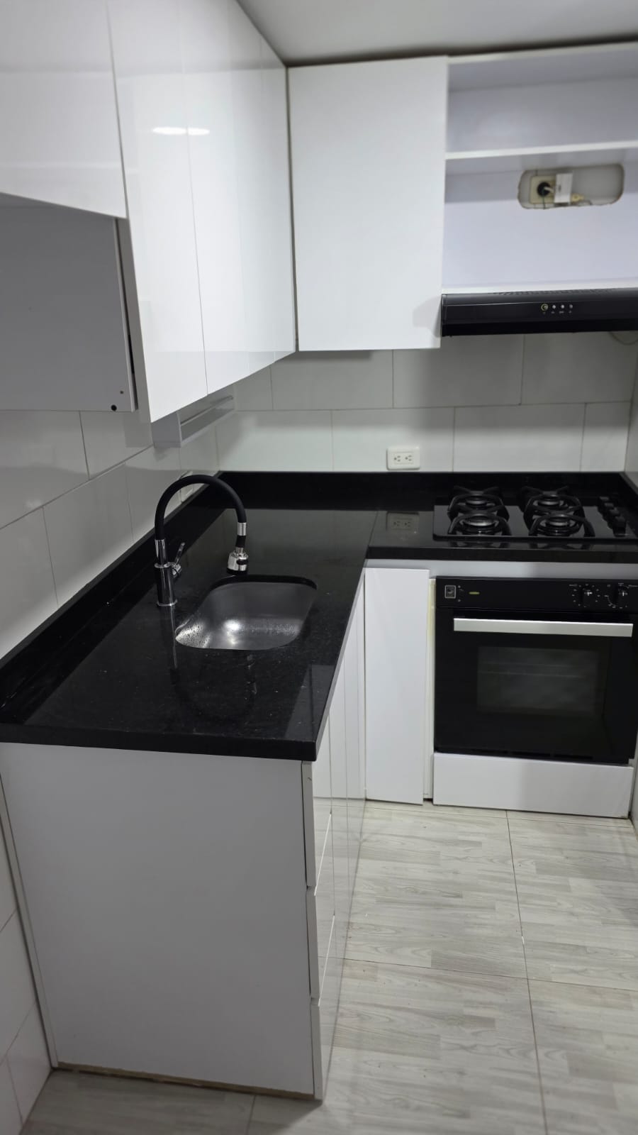 Casa en venta en Mirandela, Bogotá · foto 10 de 20