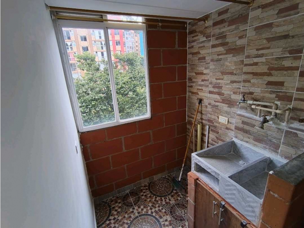 Apartamento en venta en Urbanizacion Villa Verde, Medellín · foto 5 de 11