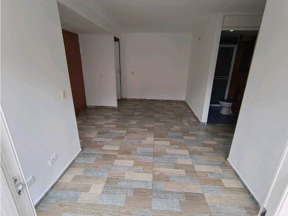 Apartamento en venta en Urbanizacion Villa Verde, Medellín · foto 8 de 11