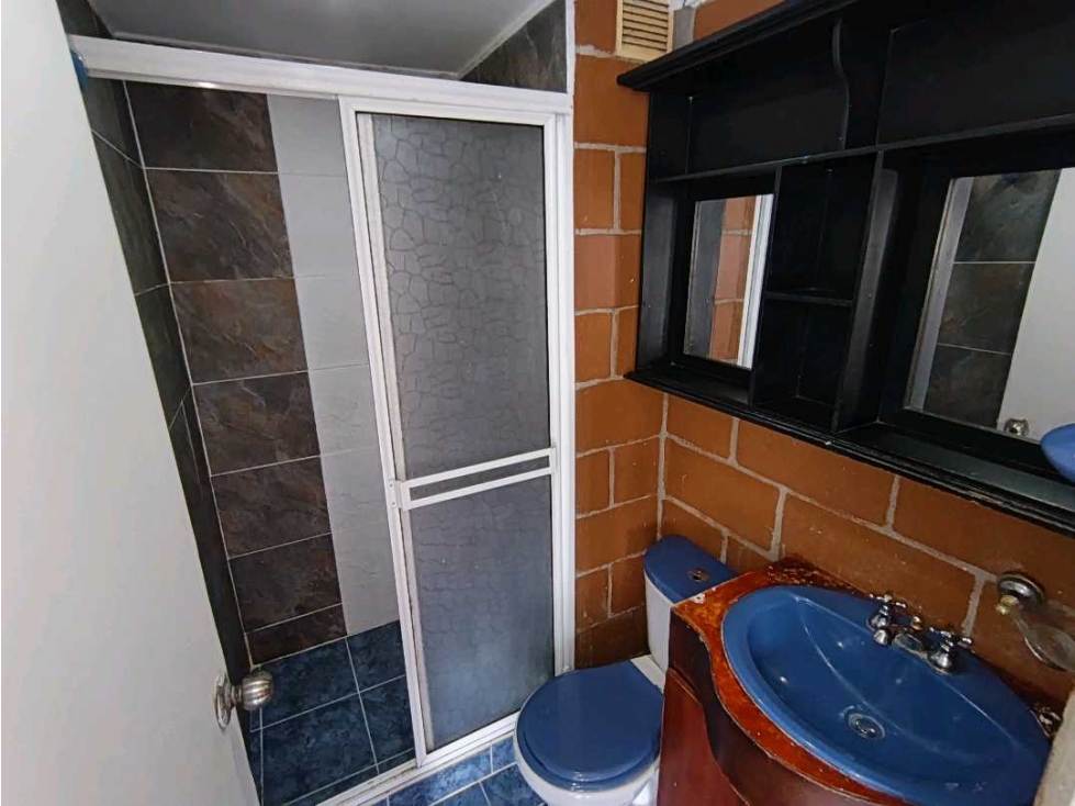 Apartamento en venta en Urbanizacion Villa Verde, Medellín · foto 9 de 11