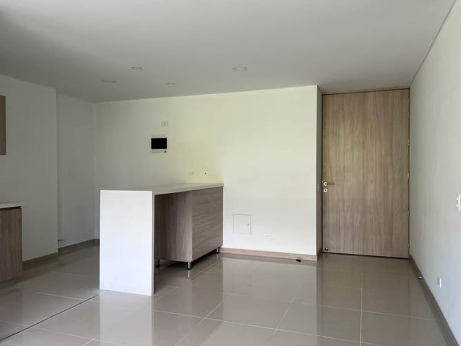 Apartamento de 3 alcobas en venta en Las Palmas, Envigado, 73 m² · foto 6 de 16