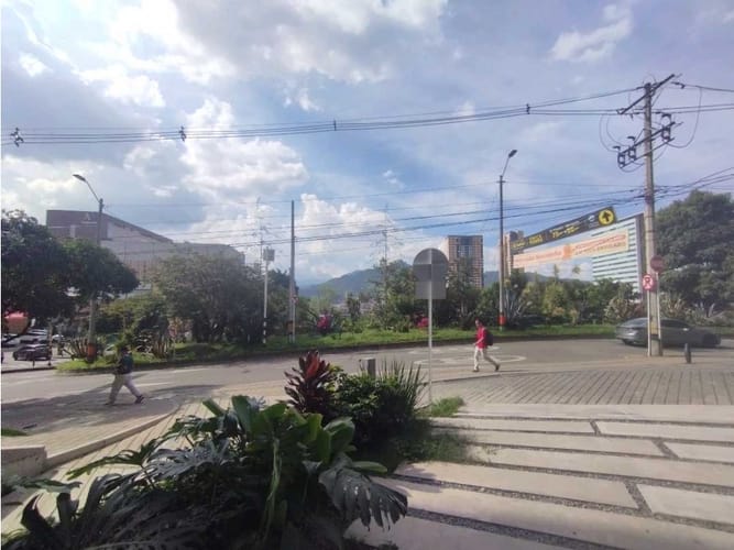 Local en arriendo en Las Casitas, Envigado, 72 m² · foto 2 de 7