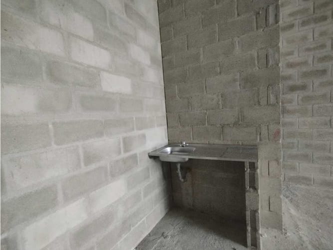 Local en arriendo en Las Casitas, Envigado, 72 m² · foto 6 de 7