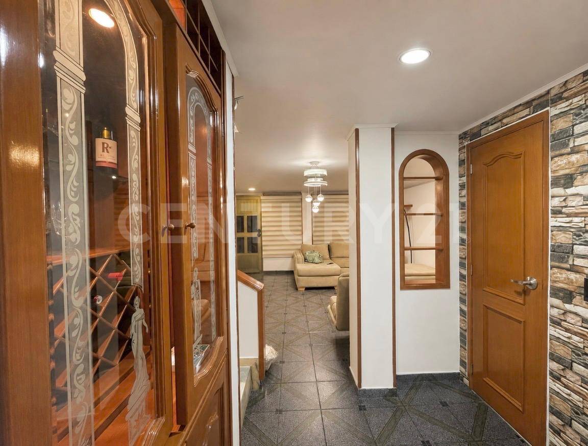 Casa en venta en San Eusebio, Bogotá · foto 5 de 18