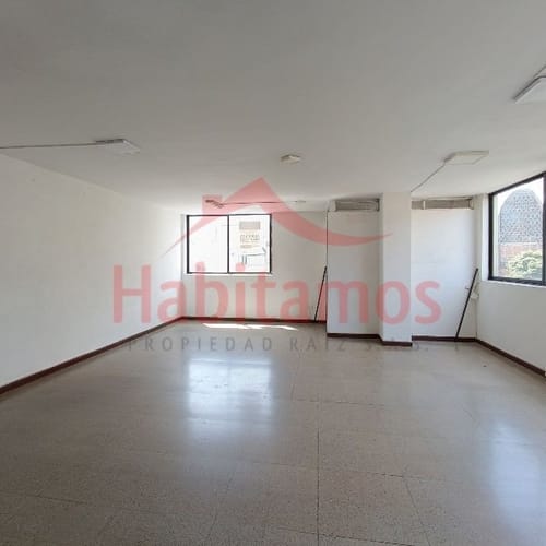 Oficina en arriendo en San Joaquin, Medellín, 25 m² · foto 3 de 6