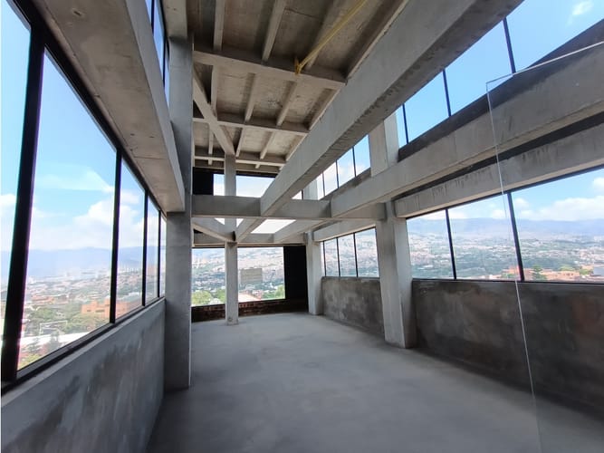 Local en arriendo en San Isidro, Medellín, 95 m² · foto 7 de 8