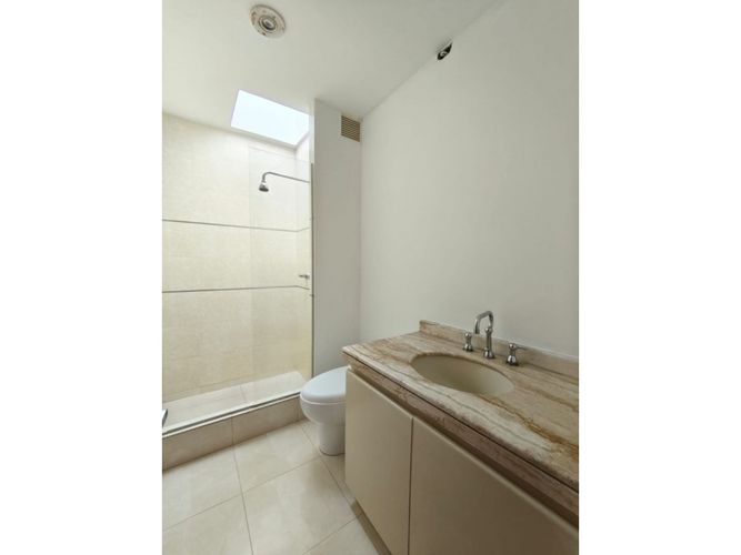 Apartamento de 4 alcobas en venta en Altos De Suba, Bogotá, 151 m² · foto 14 de 15