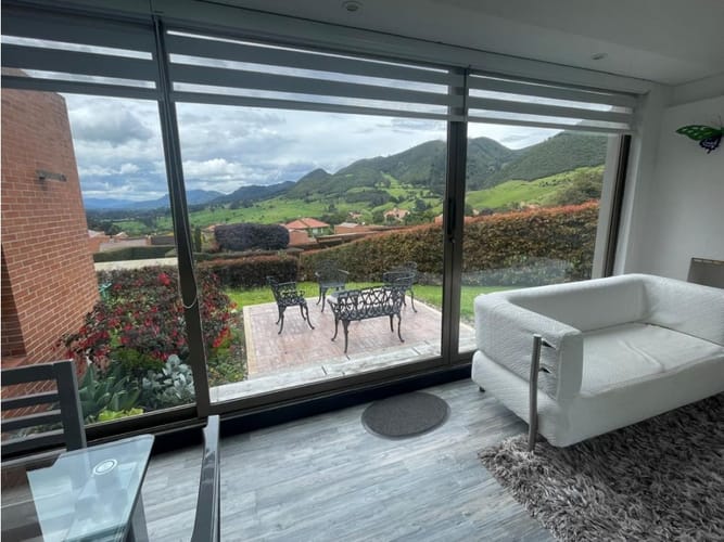 Casa en venta en Agrupación Macadamia, La Calera · foto 3 de 17
