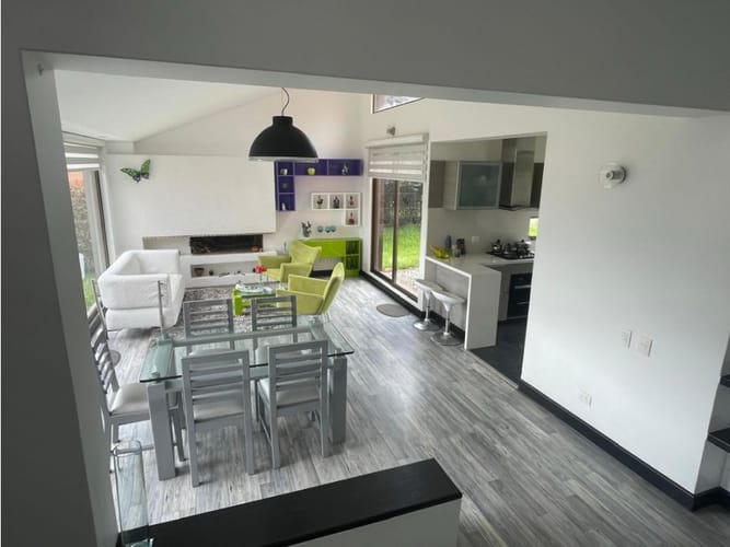 Casa en venta en Agrupación Macadamia, La Calera · foto 10 de 17